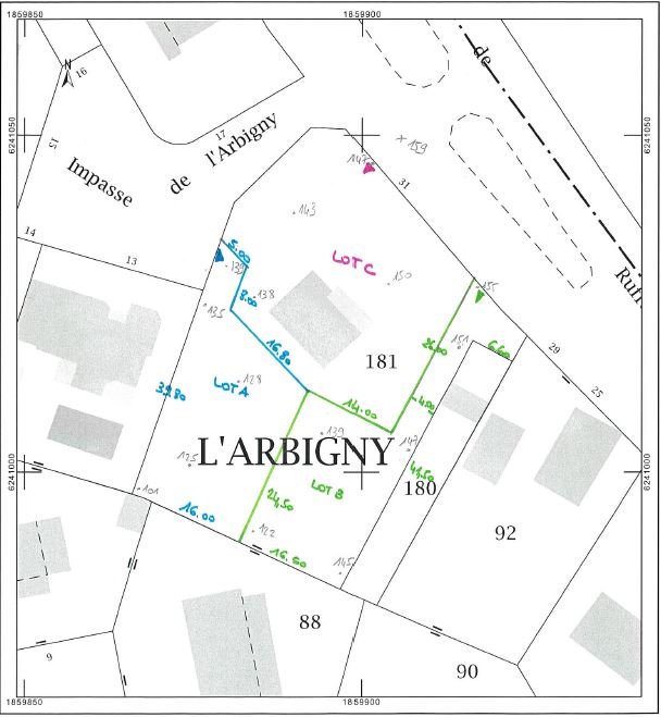 Terrain de 530 m2 à Varois et Chaignot